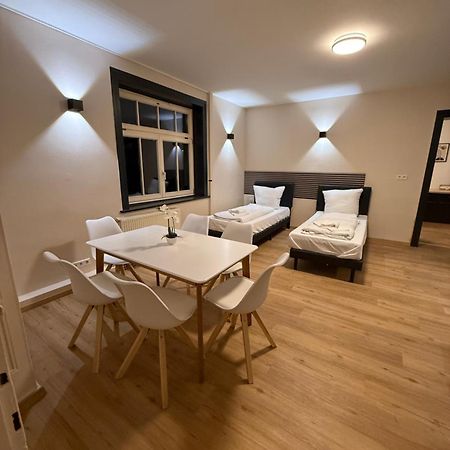 Crown Living Villa Blumenau Studios, Smarttv, Parkplatz Lustenau Ngoại thất bức ảnh