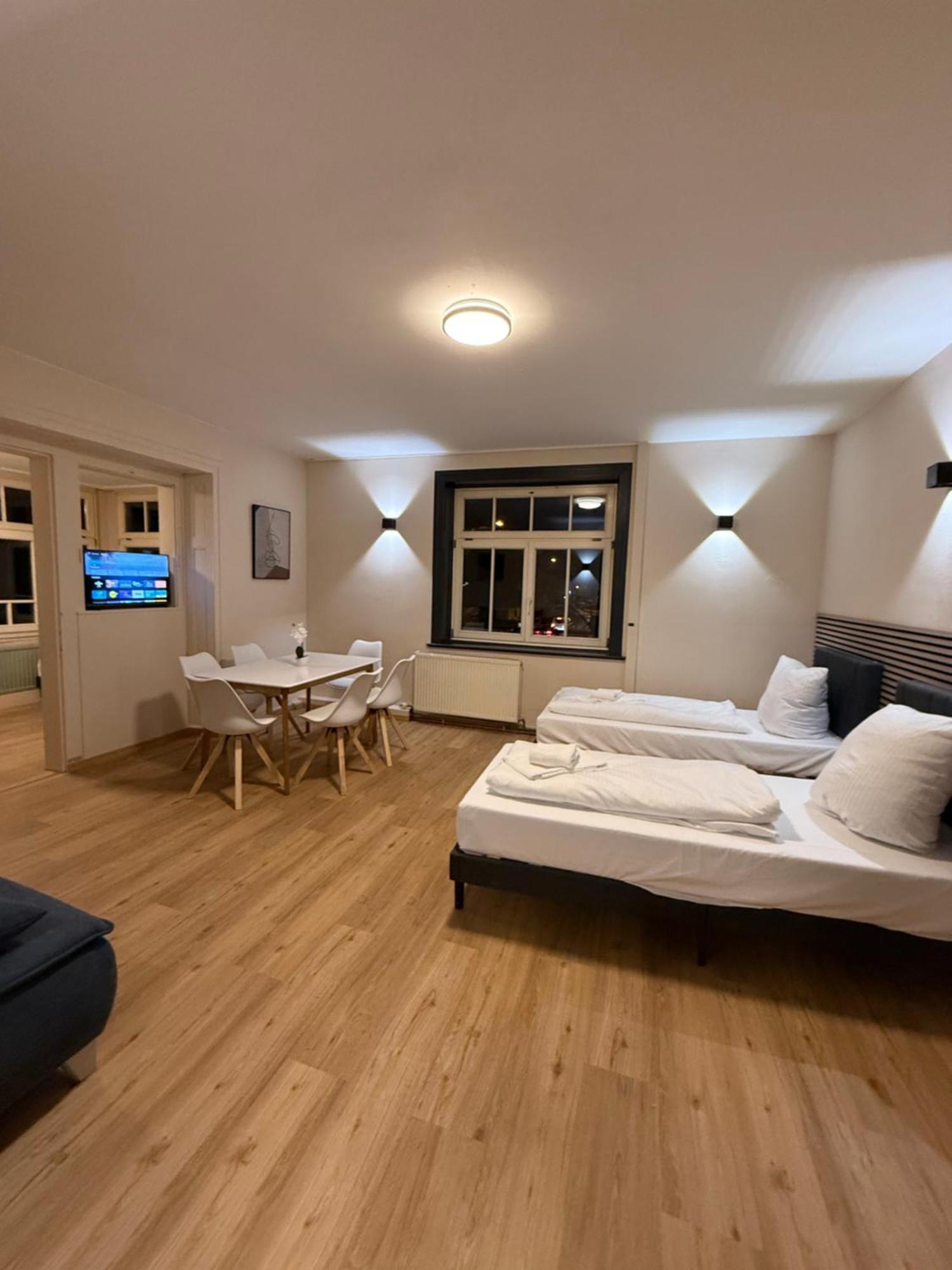 Crown Living Villa Blumenau Studios, Smarttv, Parkplatz Lustenau Ngoại thất bức ảnh