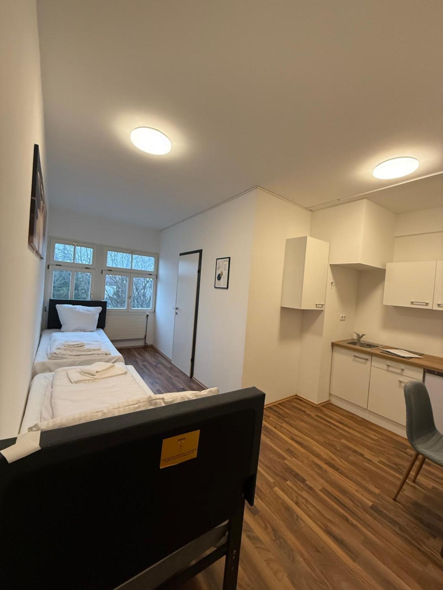 Crown Living Villa Blumenau Studios, Smarttv, Parkplatz Lustenau Ngoại thất bức ảnh