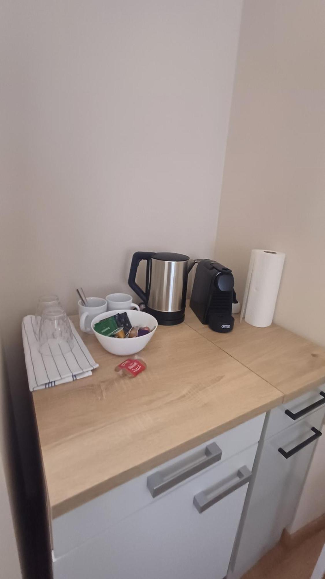 Crown Living Villa Blumenau Studios, Smarttv, Parkplatz Lustenau Phòng bức ảnh