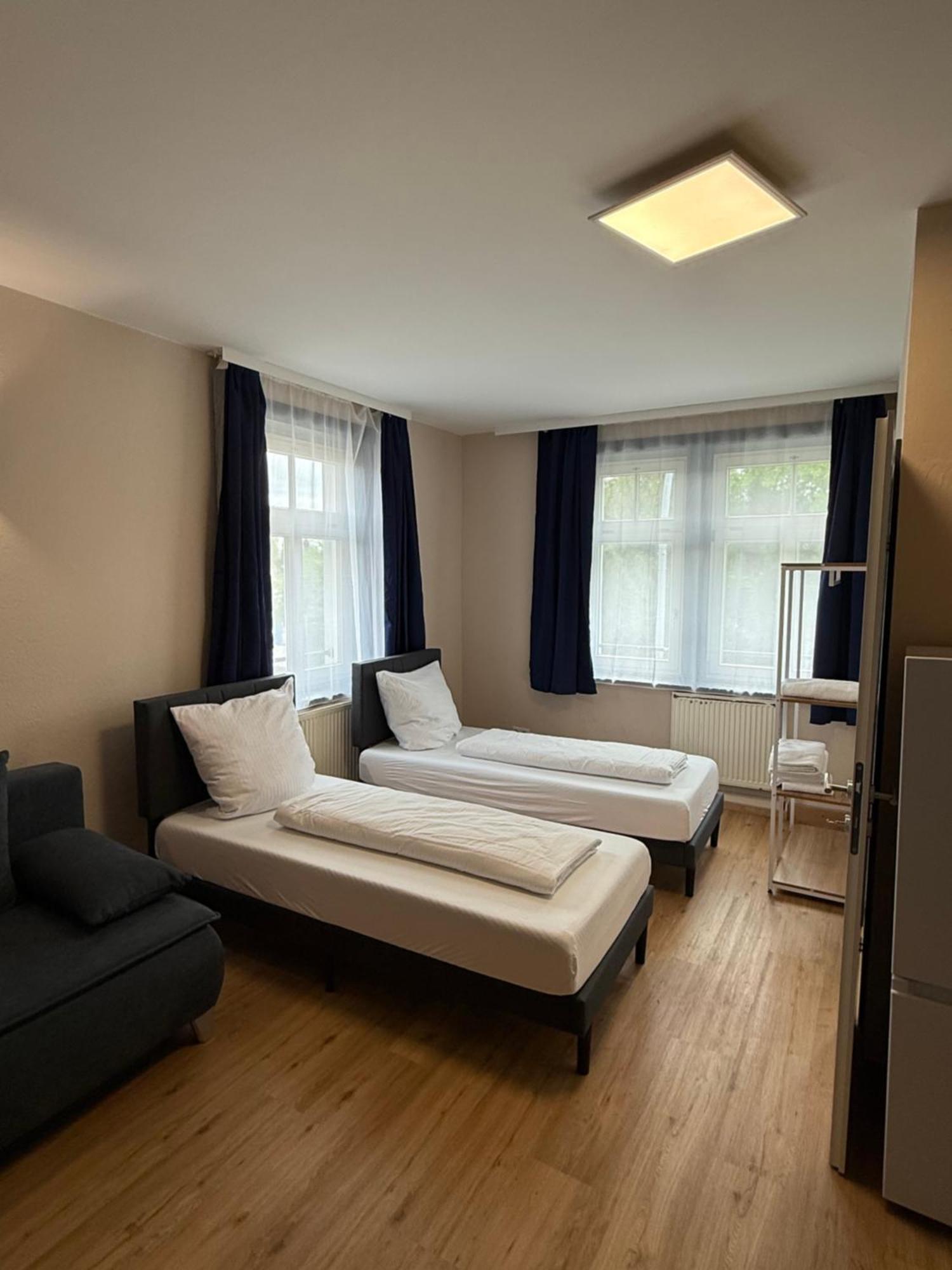 Crown Living Villa Blumenau Studios, Smarttv, Parkplatz Lustenau Ngoại thất bức ảnh
