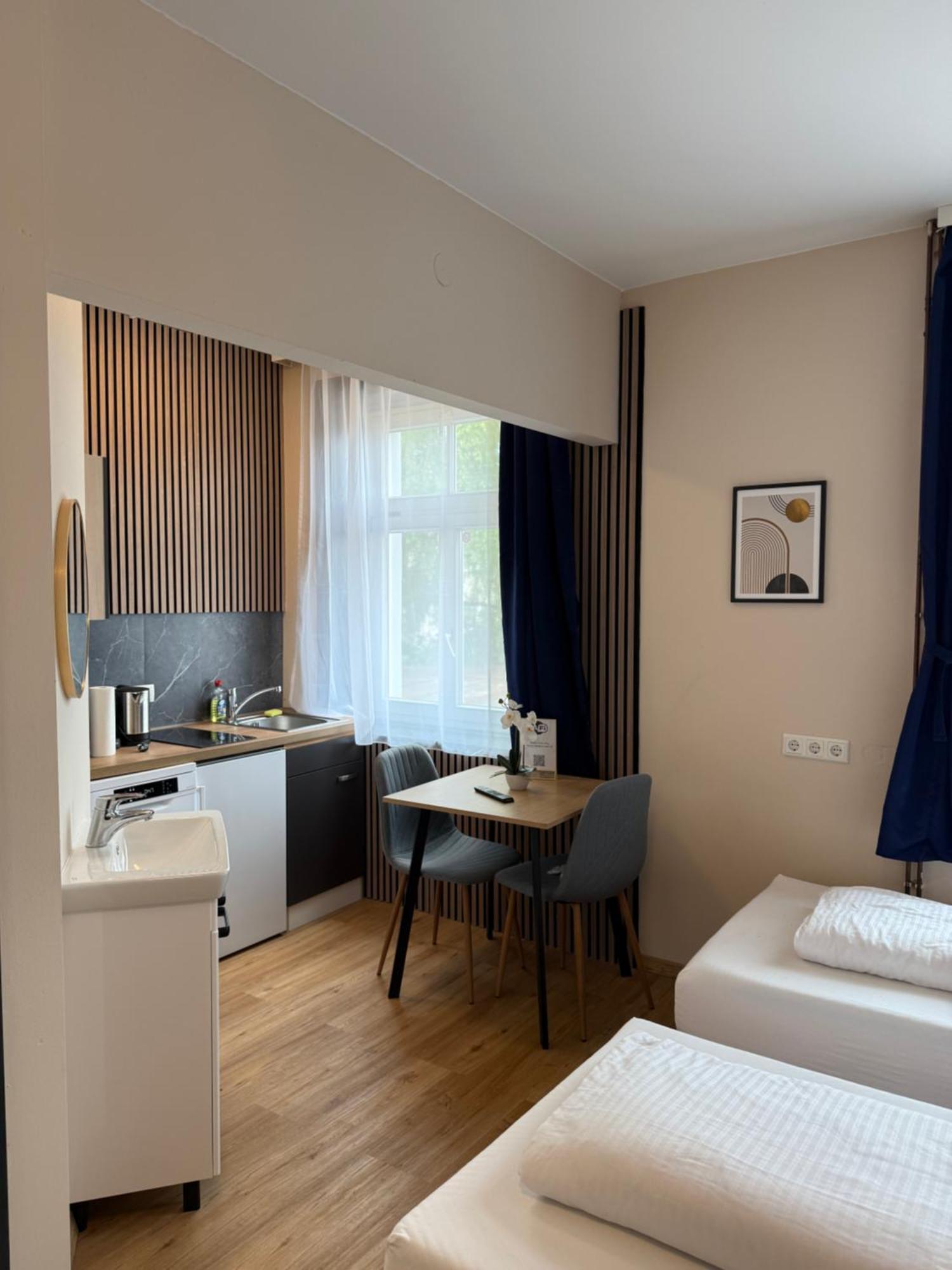 Crown Living Villa Blumenau Studios, Smarttv, Parkplatz Lustenau Ngoại thất bức ảnh