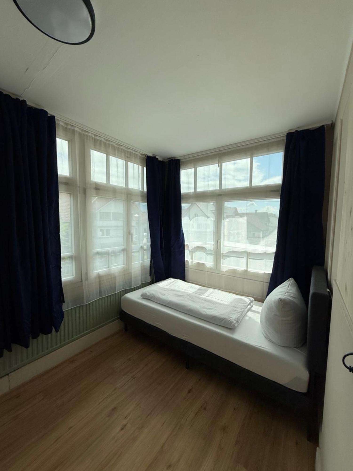Crown Living Villa Blumenau Studios, Smarttv, Parkplatz Lustenau Ngoại thất bức ảnh