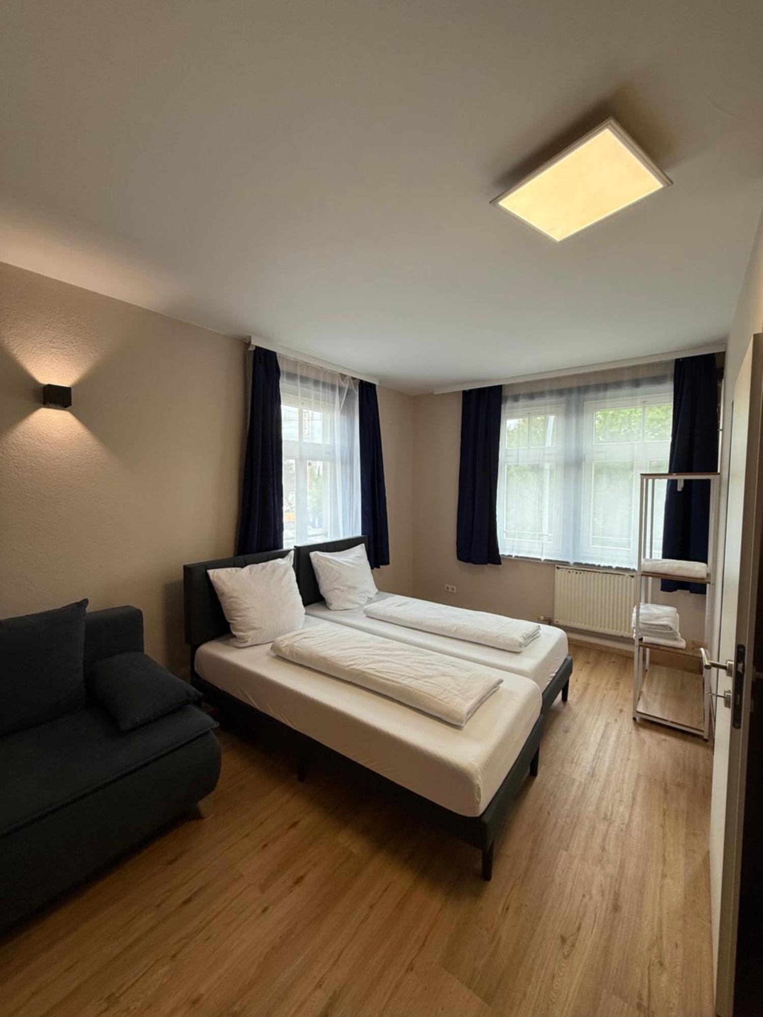Crown Living Villa Blumenau Studios, Smarttv, Parkplatz Lustenau Ngoại thất bức ảnh